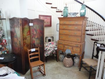 18th c. Queen Anne Highboy